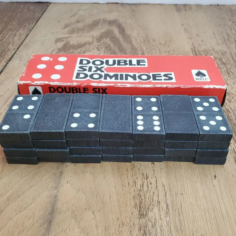 Vintage 1976 Hoyle Wood Double Six Dominoes Strategy Game Model 8142 Box